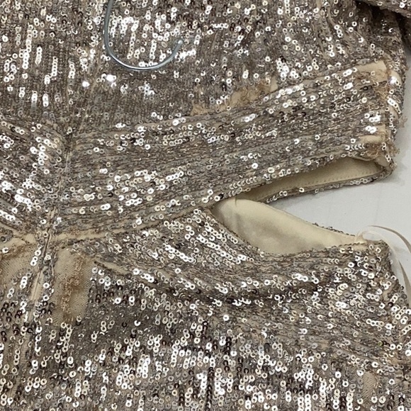 AQUA
V Neck Long Sleeve Cutout Sequin Dress - 100% Exclusive - Picture 15 of 15